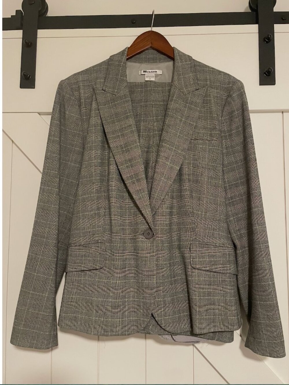 Nygard Grey Plaid Pant Suit